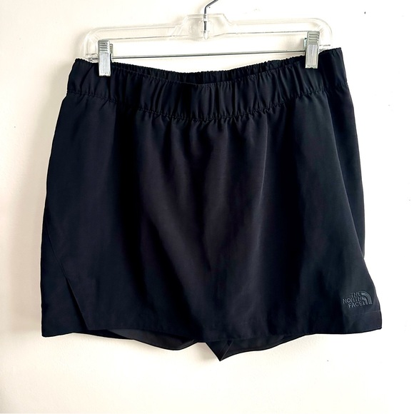 The North Face Pants - The North‎ Face • Mini Athletic Skort